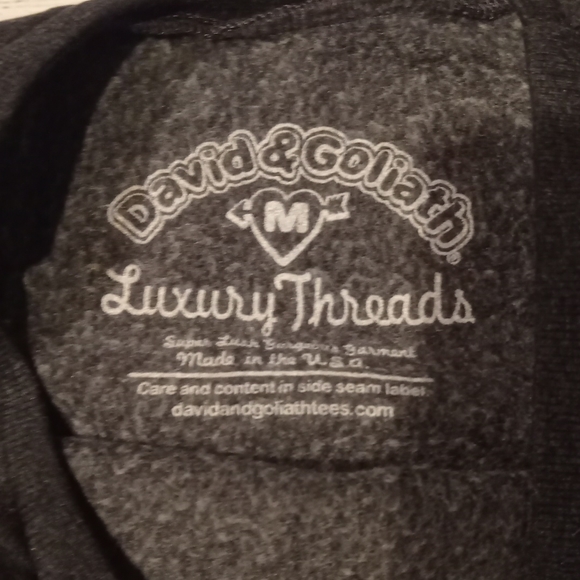 Cropped Sweatshirt - Picture 3 of 4